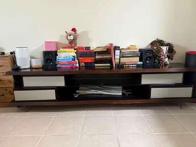 TV unit / entertainment console.