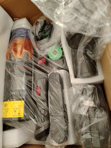 Cordless Stick Vacuum Cleaner 600W with Touch Screen — Like New