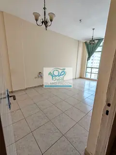Prime Location | 4 or 6 payments | vacant