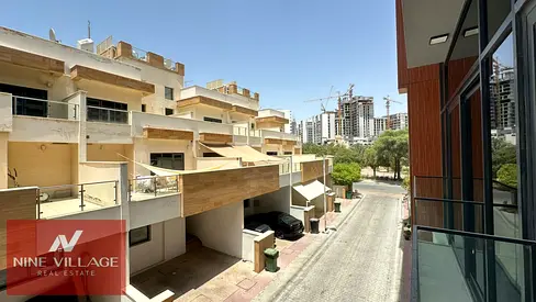 Furnished - Front of Park - Balcony