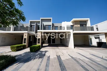 Fully Furnished | Modern Townhouse | Landscaped