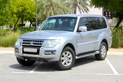 Mitsubishi Pajero 3.5 4wd GL 2016 IMMACULATE CONDITION