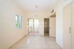 4E |Spacious |well Maintained | Closed Kitchen