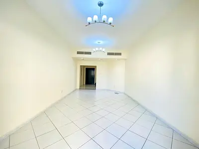 FRONT OF METRO. SPECIOUS 3BHK. BALCONY. FREE PARKING. FAMILY ONLY