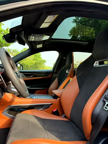 2025 Jaguar F-PACE 照片 8