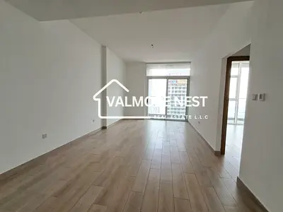 Available in 6 cheques I High floor I Prime location
