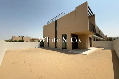 Corner End Unit | Large Plot | Negotiable