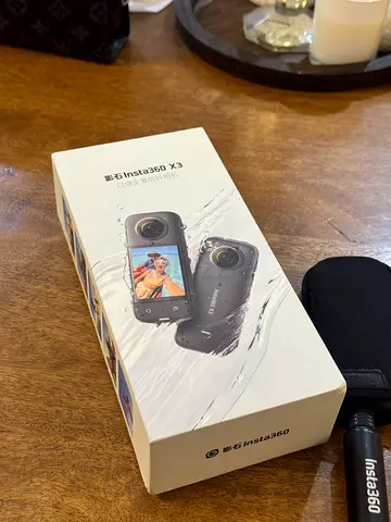Insta x3 camera