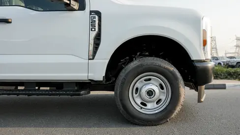 صورة 7 لـ 2024 FORD F-250