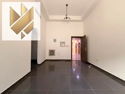 Apartment with 1 bedroom and a living room, family residence in a prestigious area (Al Falah Compound). Unbeatable price. Available now for rent.