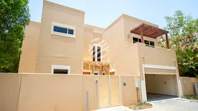 3 PAYMENT-SPACIOUS LAYOUT - PRIVATE LARGE POOL -PRIME LOCATION