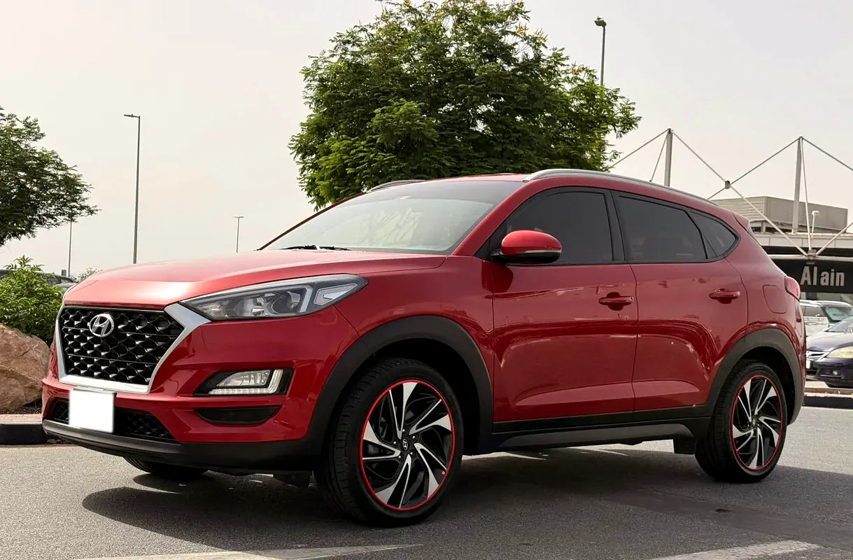 Hyundai Tucson 2019 — photo 1 of 14