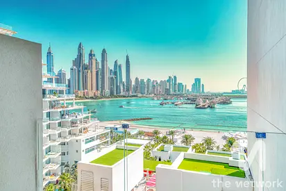 Investment | Five | Hotel Pool Management | Studio