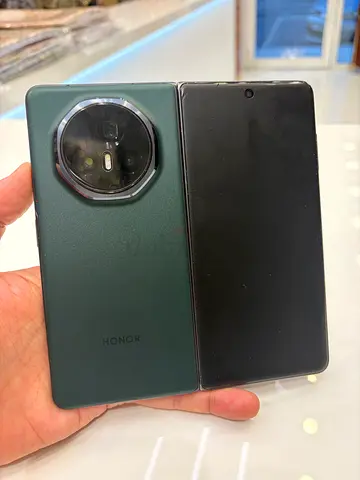 Honor magic V3 512gb/16gb Uae version