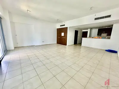 Huge Studio / Near Business Bay Metrostation
