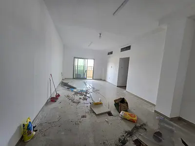 Balcony with an open view + spacious and suitable layout + modern finishing + family building + full open view + prime location on the main road