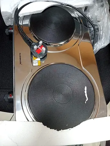 OlsenMark Stainless Steel Double Hot Plate - 2500W