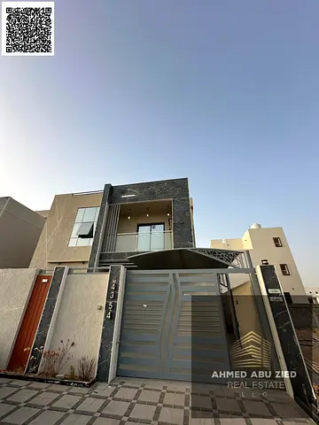 فيلا فاخرة للإيجار السنوي في الزاهية عجمان بالقرب من شارع محمد بن زايد مع روف كبير وباركينج مغطى وتشطيبات راقية جاهزة للاستلام الفوري