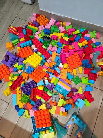 Big bulk of building blocks