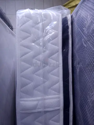Brand New king Top Memory foam Spring Mattress Available