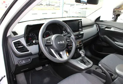 Kia Seltos EX, миниатюра 7