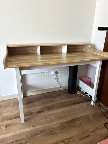 Compact study/computer desk with shelving - light wood
