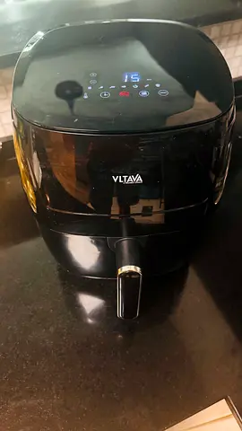 Vltava Digital Air Fryer - Good Working Condition