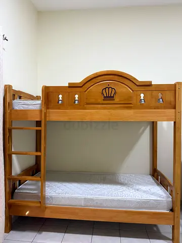 Sturdy Solid Wood Bunk Bed for Kids