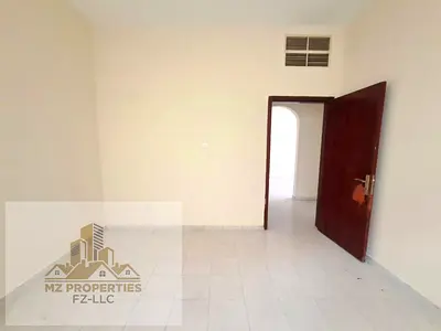 Hot offer 2bhk with 2 washroom family building only 30000
