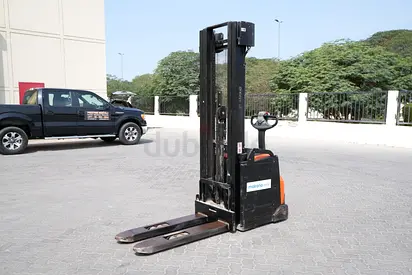 2016 Toyota Staxio SWE160 Pallet Stacker | 1.6 Ton | 5.44 m Lift Height | Made in Sweden