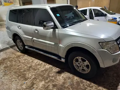 Mitsubishi Pajero GLS 2008 GCC Specs