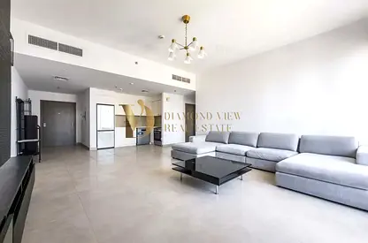 Park Views | Corner Unit / Ready to Move In