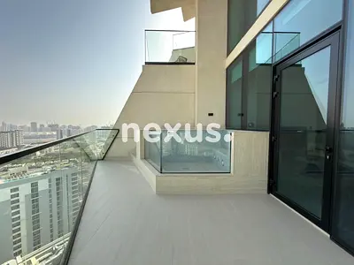 BELOW OP | HIGH FLOOR | PRIVATE POOL