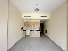 STUDIO | BUDGET-FRIENDLY | PRIME LOCATION