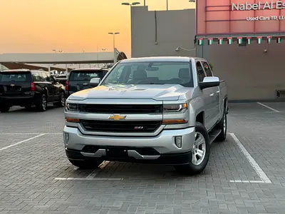 شيفرولية سيلفرادو V8 Z71 LT خليجي مالك اول من الوكالة قمة في النظافة