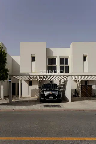 Close to Amenities | Plus Maids | Semi Furnished