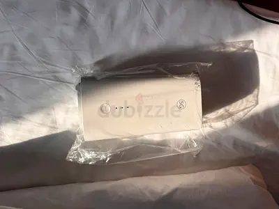 Huwaei 5G router Du/Virgin/Etisalat