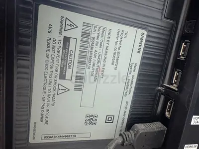 Smart Samsung LED TV (label shown) - Model UA32J4000