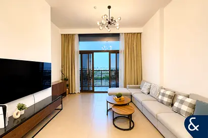 Vacant soon | Sunrise views | Good Location