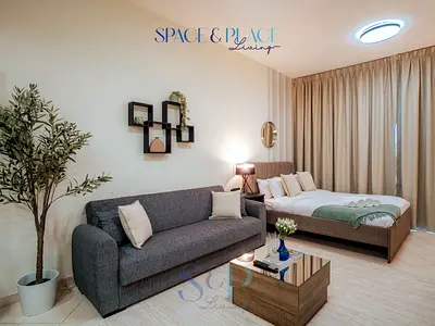 Studio | Lakefront View | Brand New Furniture | All Inclusive Bills