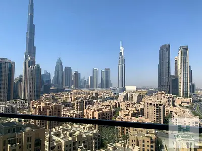 Burj Khalifa View | Vacant | Middle Floor