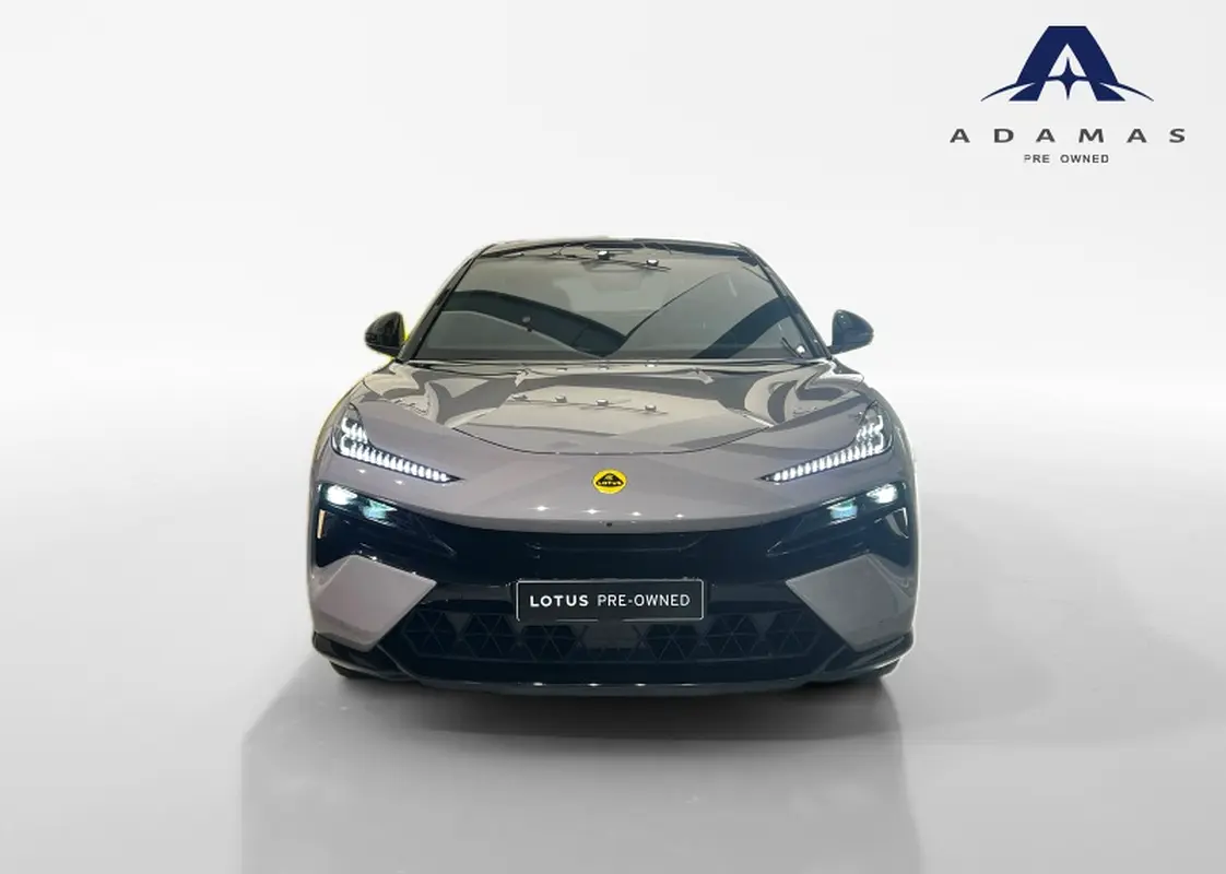 Lotus Eletre 2023 — photo 1 of 8