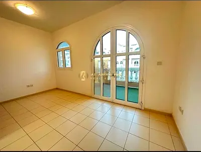 Amazing | 4 bedroom | Vacant now