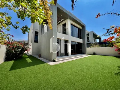 Perfect Location | Park Backing | Vacant soon