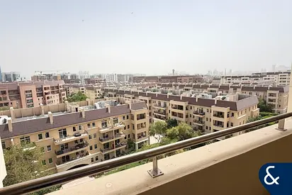 Large 3 Bed+Maids | Negotiable | Garden View