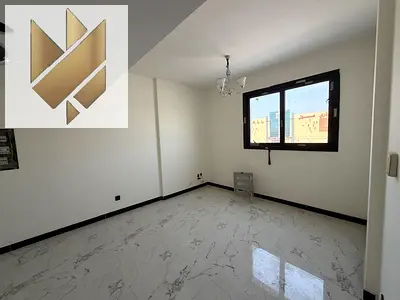 For annual rent: a one-bedroom apartment in New Muwailih, featuring excellent finishing, spacious rooms, and a wonderful view.