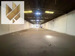 Warehouse on a main road, 10,000 sq ft, with offices and a bathroom | 120 kW power | ready for immed