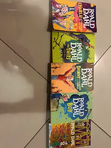 Roald Dahl collection - 5 children’s fun fiction books