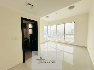 VERY SPACIOUS 2 BEDROOM APARTMENT AT THE MAIN LOCATION READY TO MOVE.