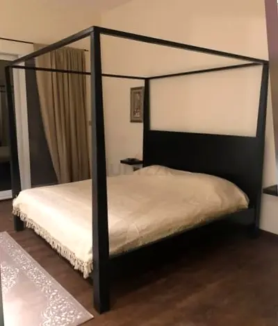 King Size Bed from THE ONE